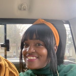 Meet your Posher, Kyla